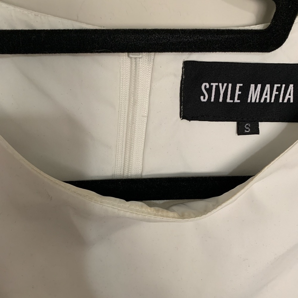 Style Mafia aka Simonett Cecil white pleated top - Picture 3 of 4